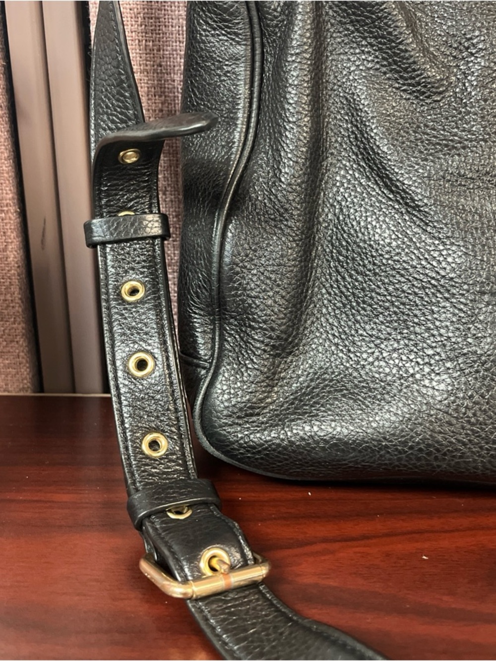 Coach Black Pebbled Leather Shoulder Bag with Gold Logo - Picture 3 of 12